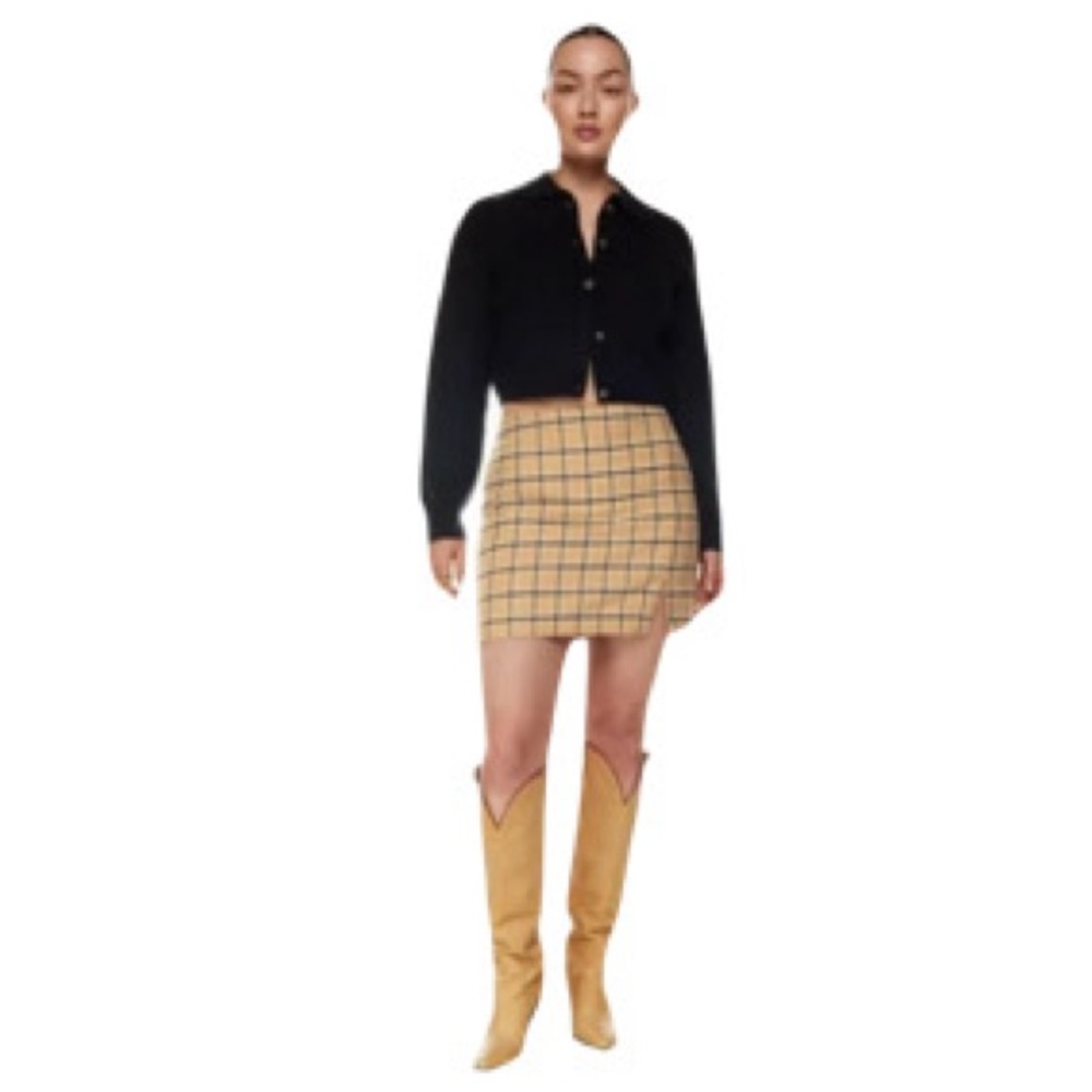 Aritzia Wilfred Plaid Mini Skirt Size 6 Tan Checkered Front Slit Preppy Academia
